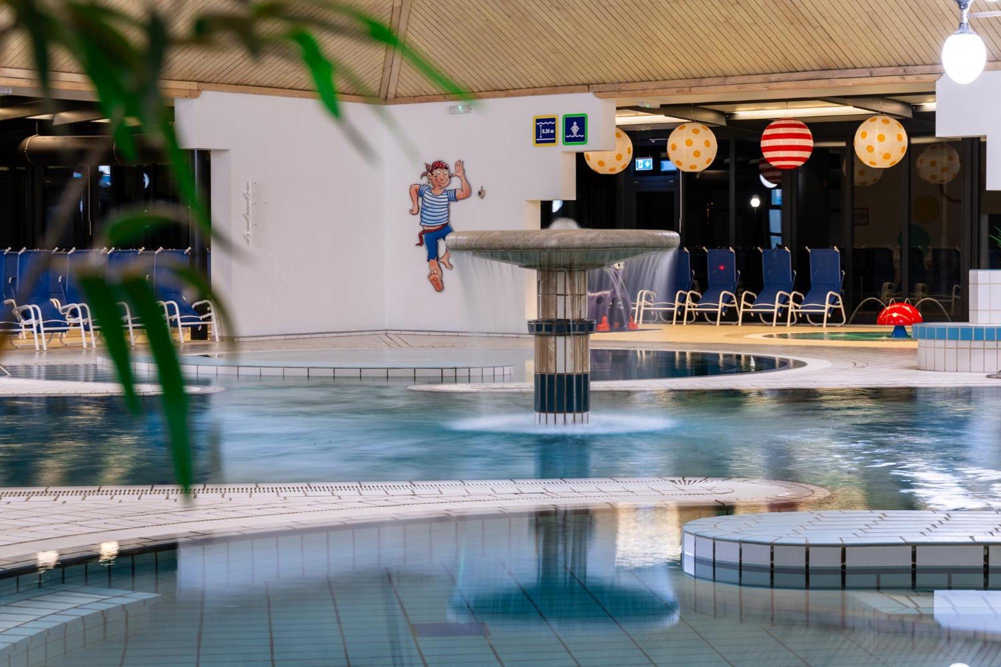 Terme Banovci - Mobilne Hiske Med Brajdami Hotel ภายนอก รูปภาพ